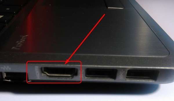 Як підключити ноутбук до телевізора через Wifi без проводів, HDMI кабелем
