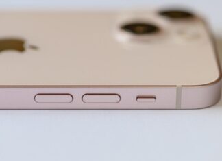 Apple zrezygnuje z fizycznych przycisków w iPhonie do 2027 roku