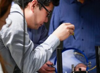 Informatique basée sur la lumière : une solution potentielle à la crise énergétique de l’IA