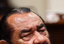 Кандидати заграють з криптовалютою та штучним інтелектом, подаючи тонкі сигнали