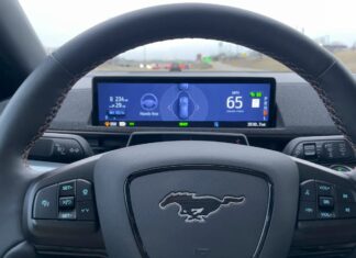 Havárie Ford BlueCruise spojená s roztržitými řidiči: Vyšetřování NTSB odhaluje klíčové detaily