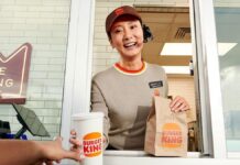 Burger King Впроваджує ІІ-Чатбота для Моніторингу та Навчання Співробітників