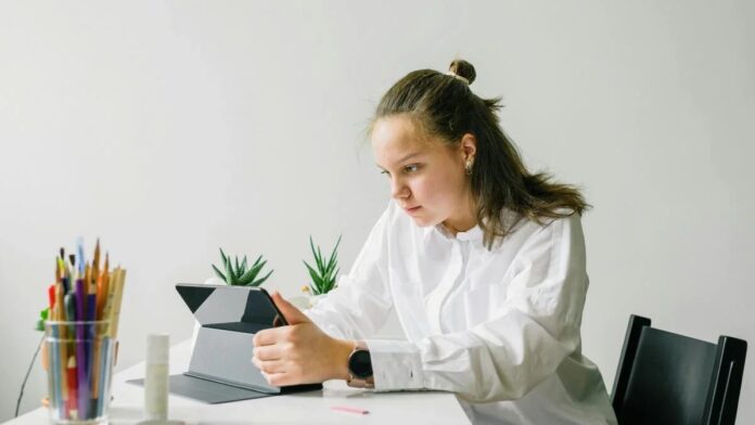 889930a1-b667-47f8-8c8a-2d8e81a9ec3f