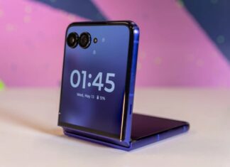 Moto Razr Ultra — шедевр. А вот Razr+ — провал