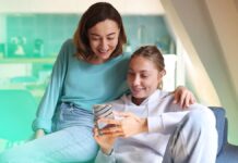 Гід за спонсорством Cash App: Як працюють батьківський контроль для підлітків