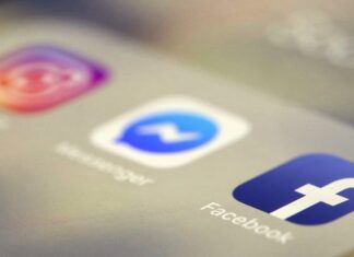 Sicurezza dei bambini nell’UE: perché le nuove app e i divieti legati all’età colmano il divario genitoriale